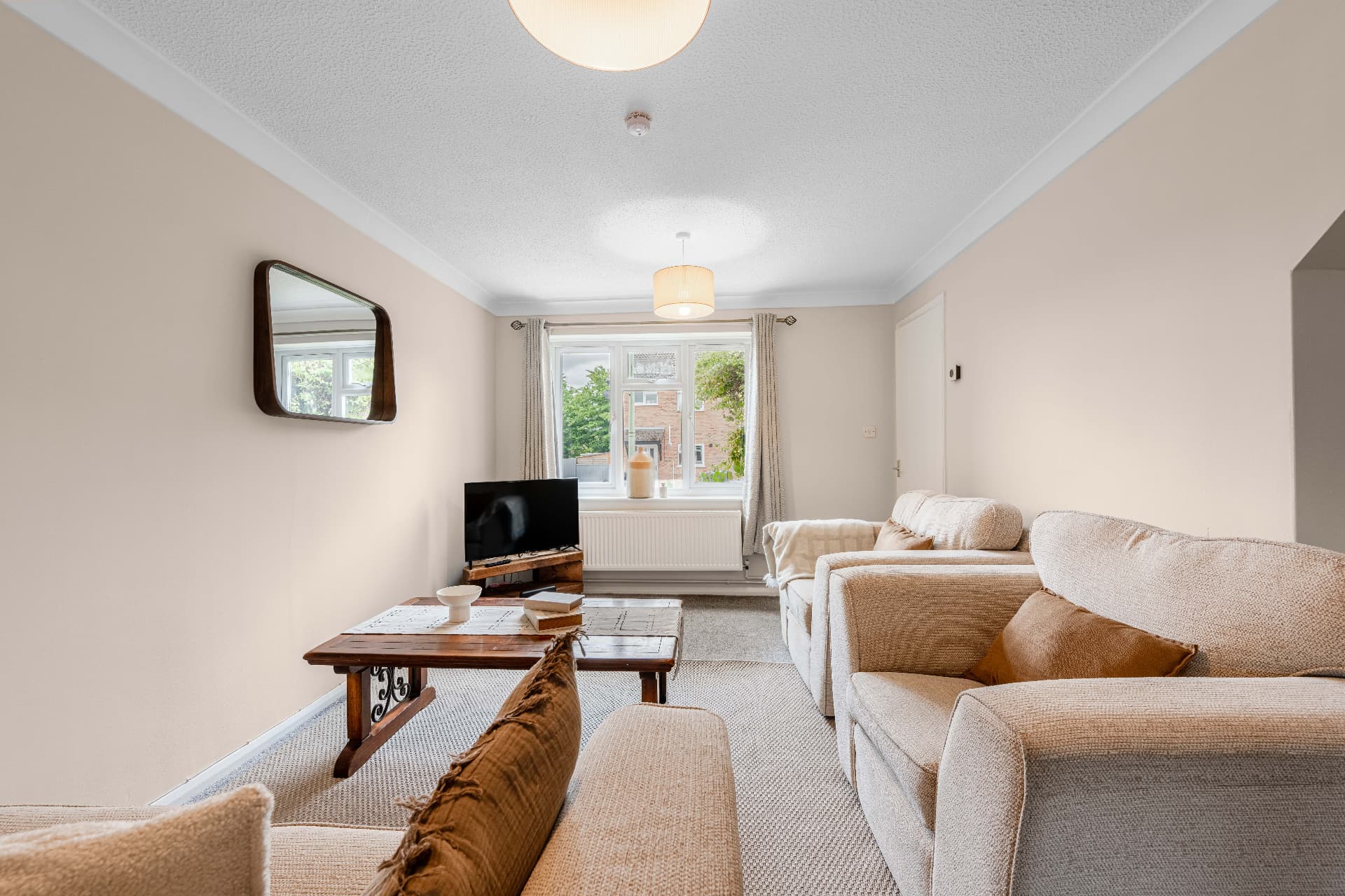 Mill Rise, Saxmundham (living room)