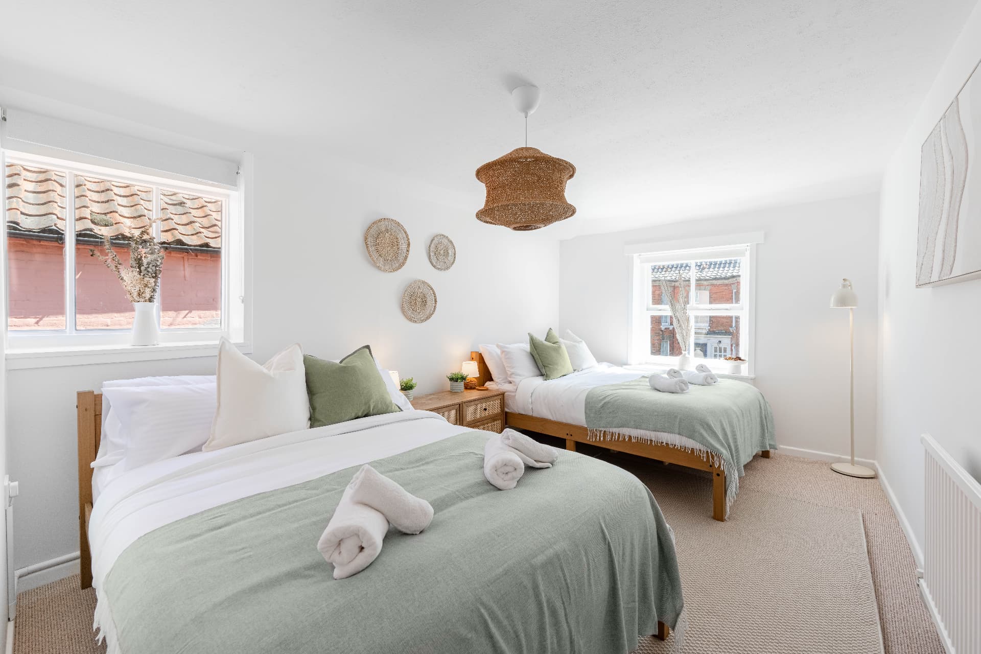 Our cottage, Southwold (bright twin bedroom)